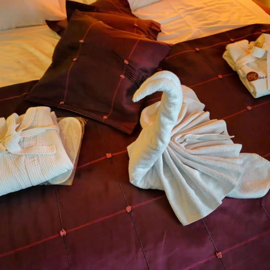 Hotel Azalia & Spa نيبووميتسا المظهر الخارجي الصورة
